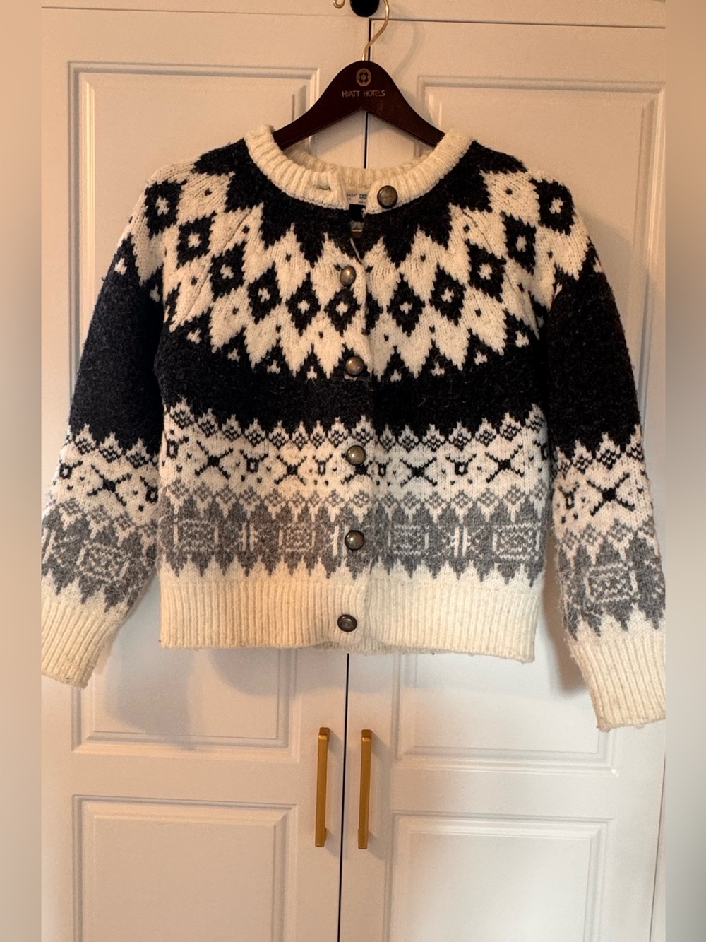 Primark Fair Isle Knit Cardigan Jumper Black White Gray Button Front Crew Neck